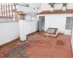 ÁTICO DÚPLEX A ESTRENAR CON TERRAZA. ZONA CASCO ANTIGUO.