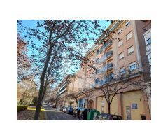 ATICO EN UNA SOLA PLANTA CON TERRAZA DE 340 M2 , GARAJES Y TRASTEROS. ZONA EN
