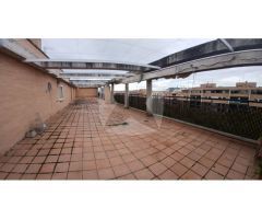ATICO EN UNA SOLA PLANTA CON TERRAZA DE 340 M2 , GARAJES Y TRASTEROS. ZONA EN