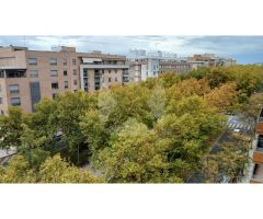 ATICO EN UNA SOLA PLANTA CON TERRAZA DE 340 M2 , GARAJES Y TRASTEROS. ZONA EN