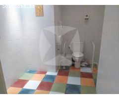 LOCAL COMERCIAL EN VENTA ADAPTADO PARA HOSTELERIA EN ZONA VALDEPASILLAS.