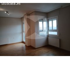 RESIDENCIAL CON PISCINA, ZONA MACONDO
