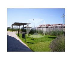RESIDENCIAL CON PISCINA, ZONA MACONDO