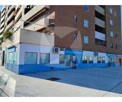 LOCAL COMERCIAL EN ESQUINA CON GRAN VISIBILIDAD