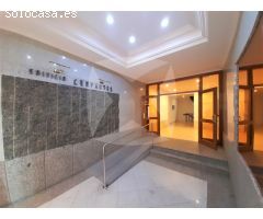 EXCLUSIVO ÁTICO EN UNA SOLA PLANTA DE 4 DORMITORIOS CON PLAZA DE GARAJE Y