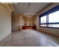 EXCLUSIVO ÁTICO EN UNA SOLA PLANTA DE 4 DORMITORIOS CON PLAZA DE GARAJE Y