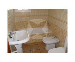 CHALET EN VENTA CON PARCELA DE 30.000 M2 ZONA CRTA. CACERES