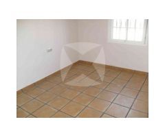 CHALET EN VENTA CON PARCELA DE 30.000 M2 ZONA CRTA. CACERES