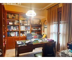 CHALET EN VENTA EN URBANIZACIÓN RÍO CAYA
