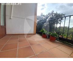 CHALET EN VENTA EN URBANIZACIÓN RÍO CAYA