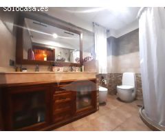 CHALET EN VENTA EN URBANIZACIÓN RÍO CAYA