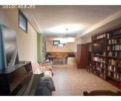 CHALET EN VENTA EN URBANIZACIÓN RÍO CAYA
