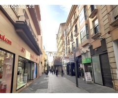 ÁTICO DÚPLEX DE 2 DORMITORIOS EN ALQUILER SIN AMUEBLAR EN PLENO CENTRO DE