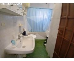 CHALET CON PISCINA Y NAVE EN AMPLIA PARCELA DE 5.000 M² EN TRES ARROYO