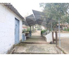 CHALET CON PISCINA Y NAVE EN AMPLIA PARCELA DE 5.000 M² EN TRES ARROYO