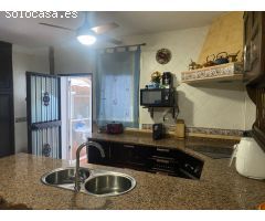 Casa independiente con piscina en venta - Estacion de Cartama