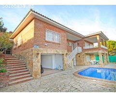 BONITA CASA CON LICENCIA TURISTICA