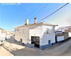 Venta de casa situada en la localidad de Talaván, Cáceres. PRECIO A CONSULTAR.