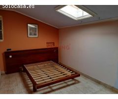 Casa de 2 plantas en la localidad de Santiago del Campo ( Cáceres).