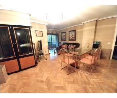 Venta de vivienda totalmente exterior con piscina comunitaria situada en el