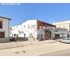 Venta de local situado en la localidad de Carcaboso, Cáceres.