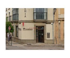 Venta de local situado en Trujillo, Cáceres.