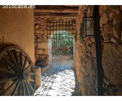 Casa histórica con Escudo identificativo con la Orden de Alcántara, siglo XVII