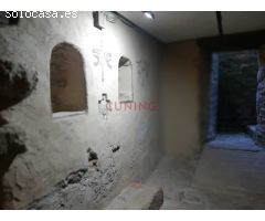 Casa histórica con Escudo identificativo con la Orden de Alcántara, siglo XVII