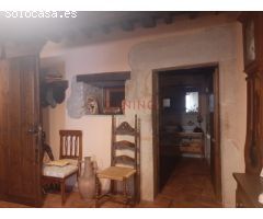Casa histórica con Escudo identificativo con la Orden de Alcántara, siglo XVII
