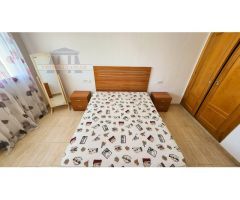 Apartamento de 3 dormitorios, cerca de la playa y del centro de LAmpolla