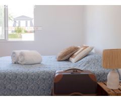 VILLA CON PISCINA PRIVADA A 200M DEL MAR
