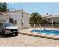 VILLA CON PISCINA PRIVADA A 200M DEL MAR