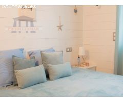 CHALET DE MADERA CON PISCINA PRIVADA Y PISTA DE PETANCA