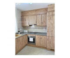 Duplex con piscina comunitaria y garaje privado en Miami Playa