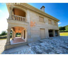 EXCLUSIVA VIVIENDA INDIVIDUAL A LA VENTA EN CACHEIRAS -TEO