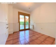 EXCLUSIVA VIVIENDA INDIVIDUAL A LA VENTA EN CACHEIRAS -TEO