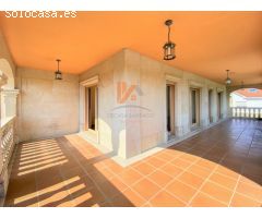 EXCLUSIVA VIVIENDA INDIVIDUAL A LA VENTA EN CACHEIRAS -TEO
