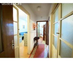 SE VENDE VIVIENDA EN PLENO CASCO HISTÓRICO, PORTA FAXEIRA.