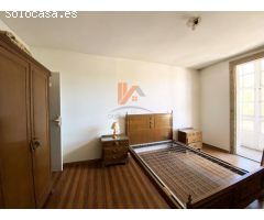 SE VENDE VIVIENDA EN PLENO CASCO HISTÓRICO, PORTA FAXEIRA.