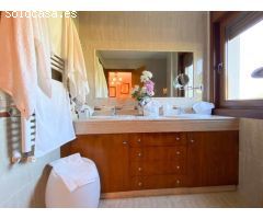 ESPECTACULAR CHALET INDIVIDUAL EN PUENTE ULLA