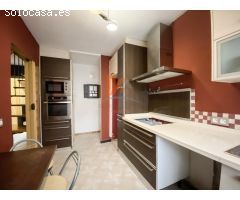 CASA CON JARDÍN EN VENTA EN SANTIAGO DE COMPOSTELA
