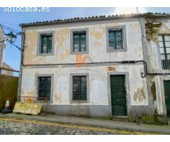 CASA EN VENTA PARA REHABILITAR EN SANTIAGO DE COMPOSTELA