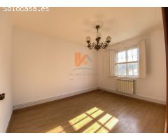 CASA EN VENTA EN LA ZONA NORTE DE SANTIAGO
