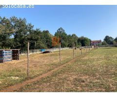 Estupenda parcela en Lavacolla de 3.300m2, , segregable en dos fincas