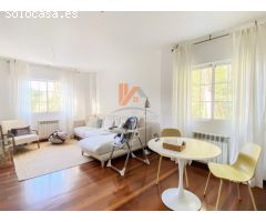 SE VENDE PRECIOSO CHALET EN LA PICARAÑA.