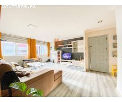 PISO EN VENTA DE TRES HABITACIONES CON PLAZA DE GARAJE Y TRASTERO EN SANTIAGO.