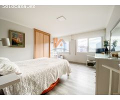 PISO EN VENTA DE TRES HABITACIONES CON PLAZA DE GARAJE Y TRASTERO EN SANTIAGO.