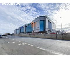 PISO EN VENTA DE TRES HABITACIONES CON PLAZA DE GARAJE Y TRASTERO EN SANTIAGO.