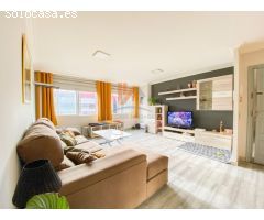 PISO EN VENTA DE TRES HABITACIONES CON PLAZA DE GARAJE Y TRASTERO EN SANTIAGO.