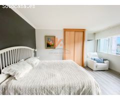 PISO EN VENTA DE TRES HABITACIONES CON PLAZA DE GARAJE Y TRASTERO EN SANTIAGO.